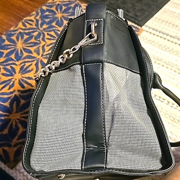 Portable Black Leather Pet Carrier Bag For Small Dogs/Cats Yorkshire Totes, Stra - Picture 6 of 9